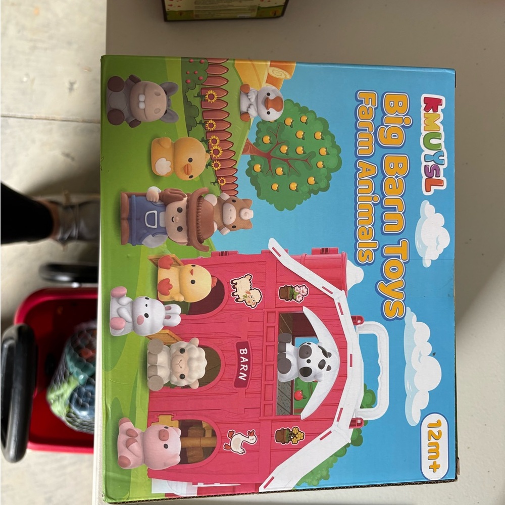 Big Barn Toys Farm Animals Set - Red